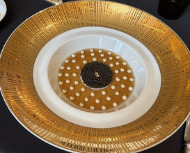 Dinner at Gastronomy Joel Robuchon (ガストロノミー ジョエル・ロブション)