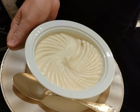 Dinner at Gastronomy Joel Robuchon (ガストロノミー ジョエル・ロブション)