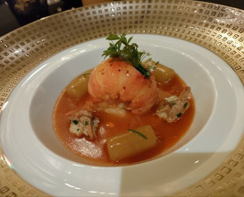 Dinner at Gastronomy Joel Robuchon (ガストロノミー ジョエル・ロブション)