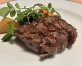 Dinner at Steak House Kitchen Ribbon (ステーキハウス キッチンリボン)