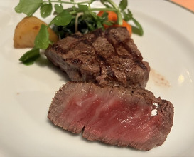 Dinner at Steak House Kitchen Ribbon (ステーキハウス キッチンリボン)