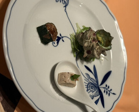 Dinner at Steak House Kitchen Ribbon (ステーキハウス キッチンリボン)