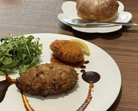 Dinner at kitchen Toshiki (kitchen俊貴)