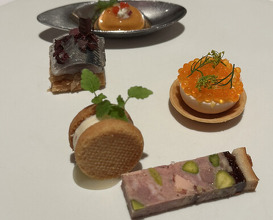 Dinner at French Ryori Kochuten (フランス料理 壺中天)