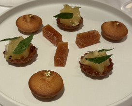 Dinner at French Ryori Kochuten (フランス料理 壺中天)