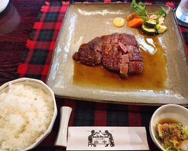 Dinner at Kuishinbo Yamanaka (くいしんぼー山中)