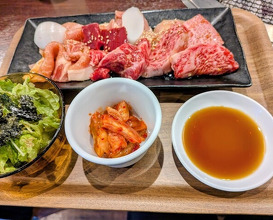 Dinner at Sumibi Yakiniku Kyuu (炭火焼肉 久)