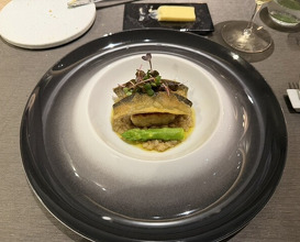 Dinner at Restaurant Raffinage (レストラン ラフィナージュ)