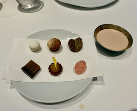 Dinner at L'Effervescence