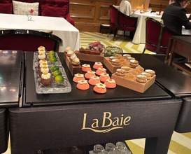 Dinner at La Baie (ラ・ベ)