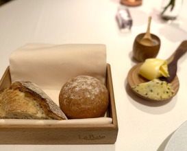 Dinner at La Baie (ラ・ベ)
