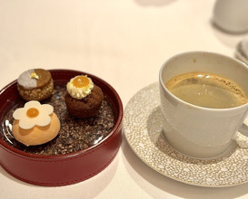Dinner at La Baie (ラ・ベ)