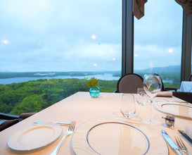 Dinner at La Mer (ラ・メール)