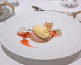 Dinner at La Mer The Classic (ラ・メール ザ クラシック)