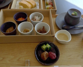 Dinner at LAT.34°N by AO