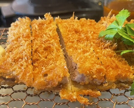 Dinner at Tonkatsu Mange (とんかつ マンジェ)