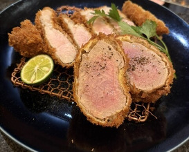Dinner at Tonkatsu Mange (とんかつ マンジェ)