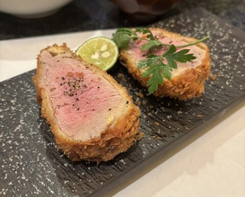 Dinner at Tonkatsu Mange (とんかつ マンジェ)