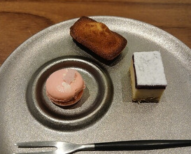 Dinner at MASHIRO (真白)