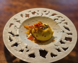 Dinner at Restaurant Naz (レストラン ナズ)