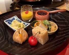Dinner at Akanezaka Onuma (茜坂大沼)