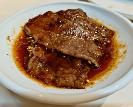 Dinner at Nama Horumon Dokoro Osamu Chan. (生ホルモン処 おさむちゃん。)