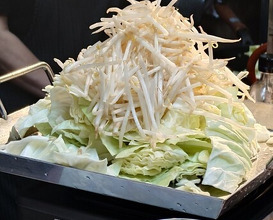 Dinner at Nama Horumon Dokoro Osamu Chan. (生ホルモン処 おさむちゃん。)