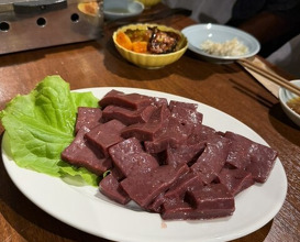 Dinner at Akasaka Raimon (赤坂 らいもん)