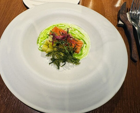 Dinner at Restaurant SNOW (レストラン スノゥ)