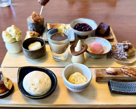 Dinner at Restaurant SNOW (レストラン スノゥ)