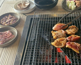 Dinner at Robatayaki Sanroku (ろばたやき山ろく)