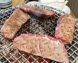 Dinner at Sumibiyakiniku Horumon Sawaishi