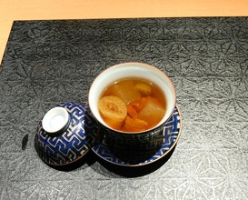 Dinner at Shin Zen Bi (眞善美)