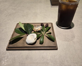 Dinner at Simples