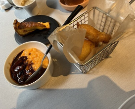 Dinner at Sincère