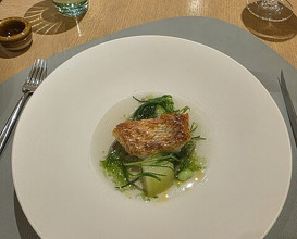 Dinner at SOUS-SUS (スシュ)