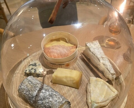 Dinner at SOUS-SUS (スシュ)