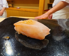 Dinner at Nihonbashi Kakigaracho Sugita