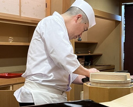 Dinner at Nihonbashi Kakigaracho Sugita