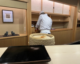Dinner at Nihonbashi Kakigaracho Sugita