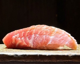 Dinner at Sushi no Kura (鮨ノ蔵)