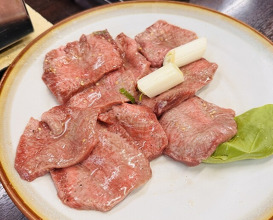 Dinner at Stamina En (スタミナ苑)