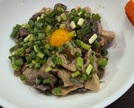 Dinner at Stamina En (スタミナ苑)