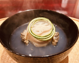 Dinner at Suyama (壽山)