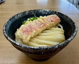 Dinner at Suzaki Shokuryohin Ten (須崎食料品店)