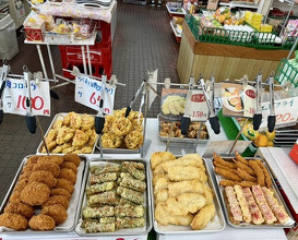 Dinner at Suzaki Shokuryohin Ten (須崎食料品店)