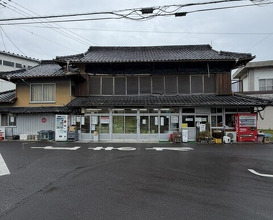 Dinner at Suzaki Shokuryohin Ten (須崎食料品店)