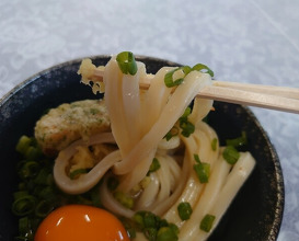 Dinner at Suzaki Shokuryohin Ten (須崎食料品店)