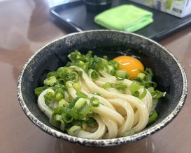 Dinner at Suzaki Shokuryohin Ten (須崎食料品店)