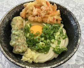 Dinner at Suzaki Shokuryohin Ten (須崎食料品店)
